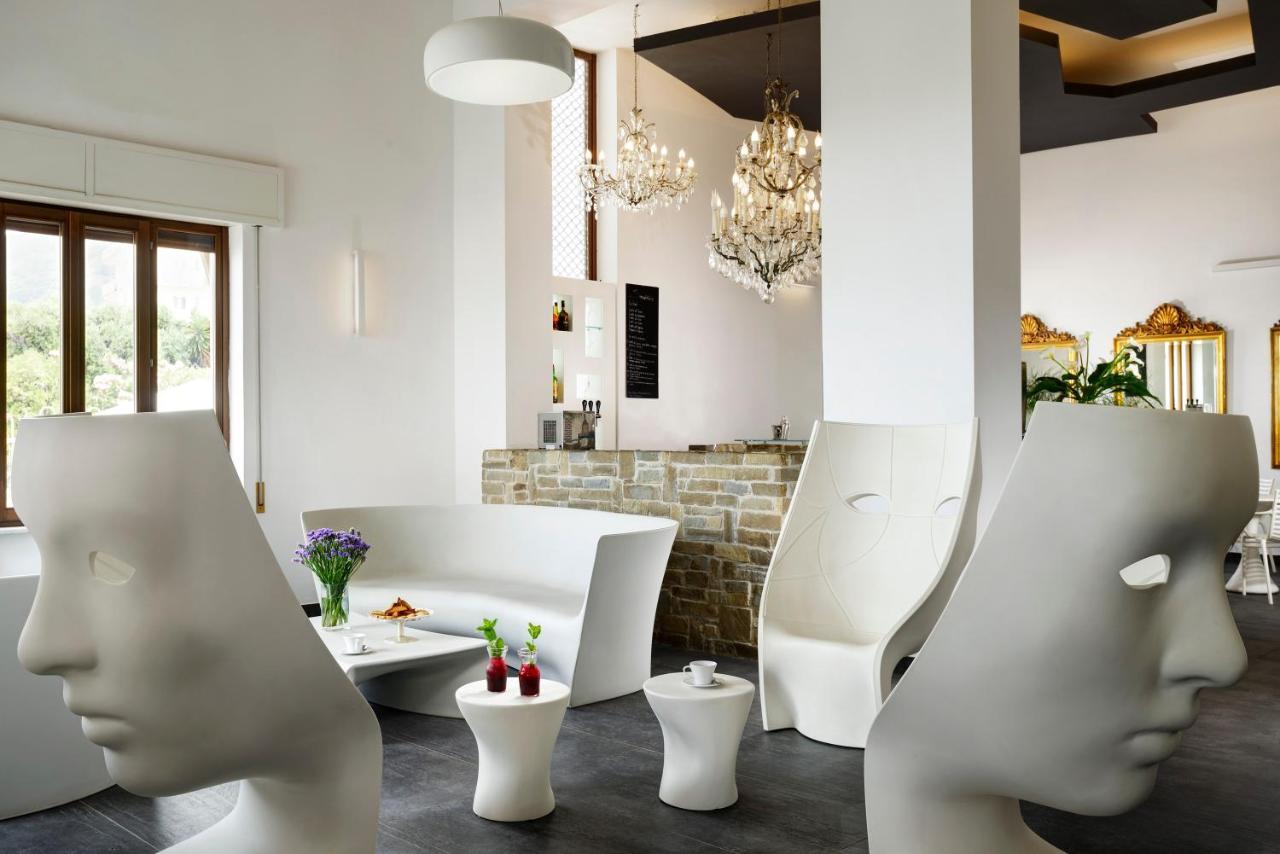 La Playa Hotel 3*
